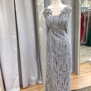 Tina di Martina Style 2001 Size 12 Silver Color Dress